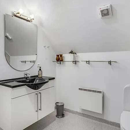 Three-bedroom In Romo