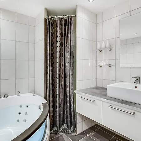 Three-bedroom In Romo Casa de Férias