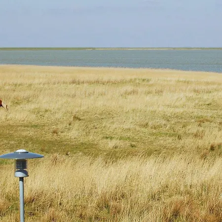 Casa de Férias Three-bedroom In Romo