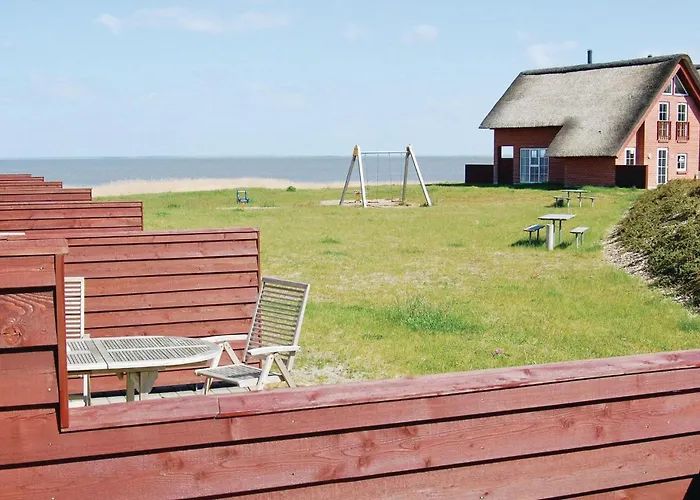 Three-bedroom In Nyaraló